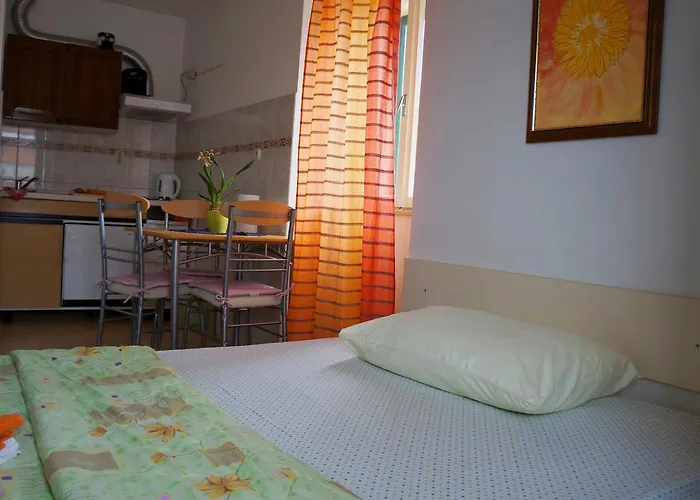 Kamena & Apartment Makarska