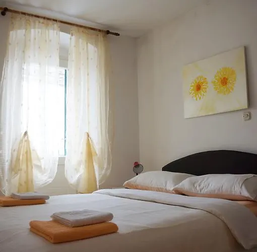 Apartment Kamena & Makarska