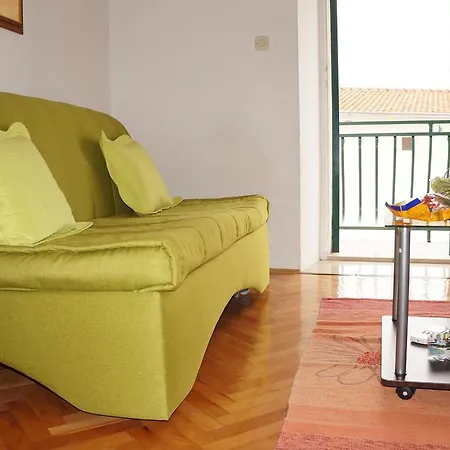 Kamena & Lägenhet Makarska