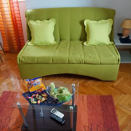 Apartment Kamena & Studio *