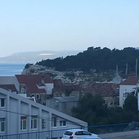 Kamena & Lägenhet Makarska