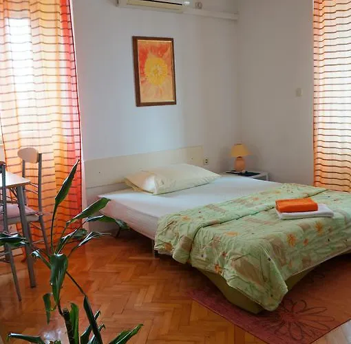 Kamena & Apartment Makarska