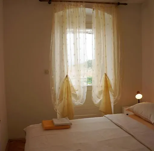 Kamena & Apartment *